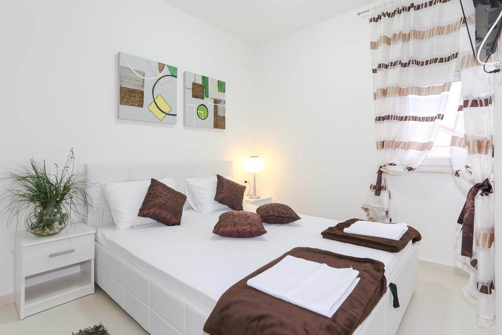 The Tribunj Suites Luaran gambar