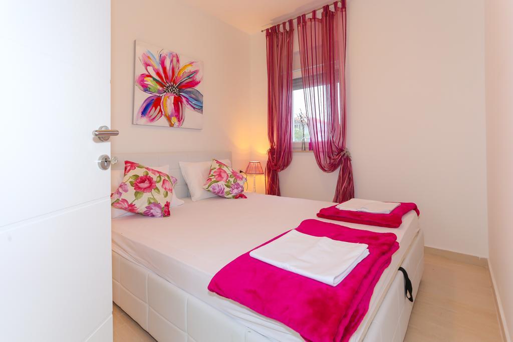 The Tribunj Suites Luaran gambar
